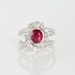 紅寶石18K金鑲鑽戒指