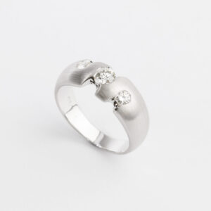 圓鑽18K金鑲鑽男戒指